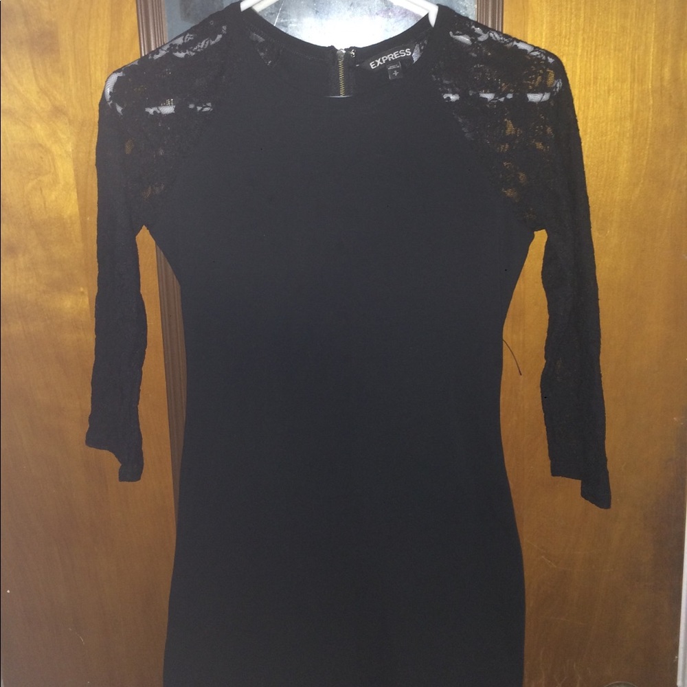 🌻Adorable lace LBD 🌻