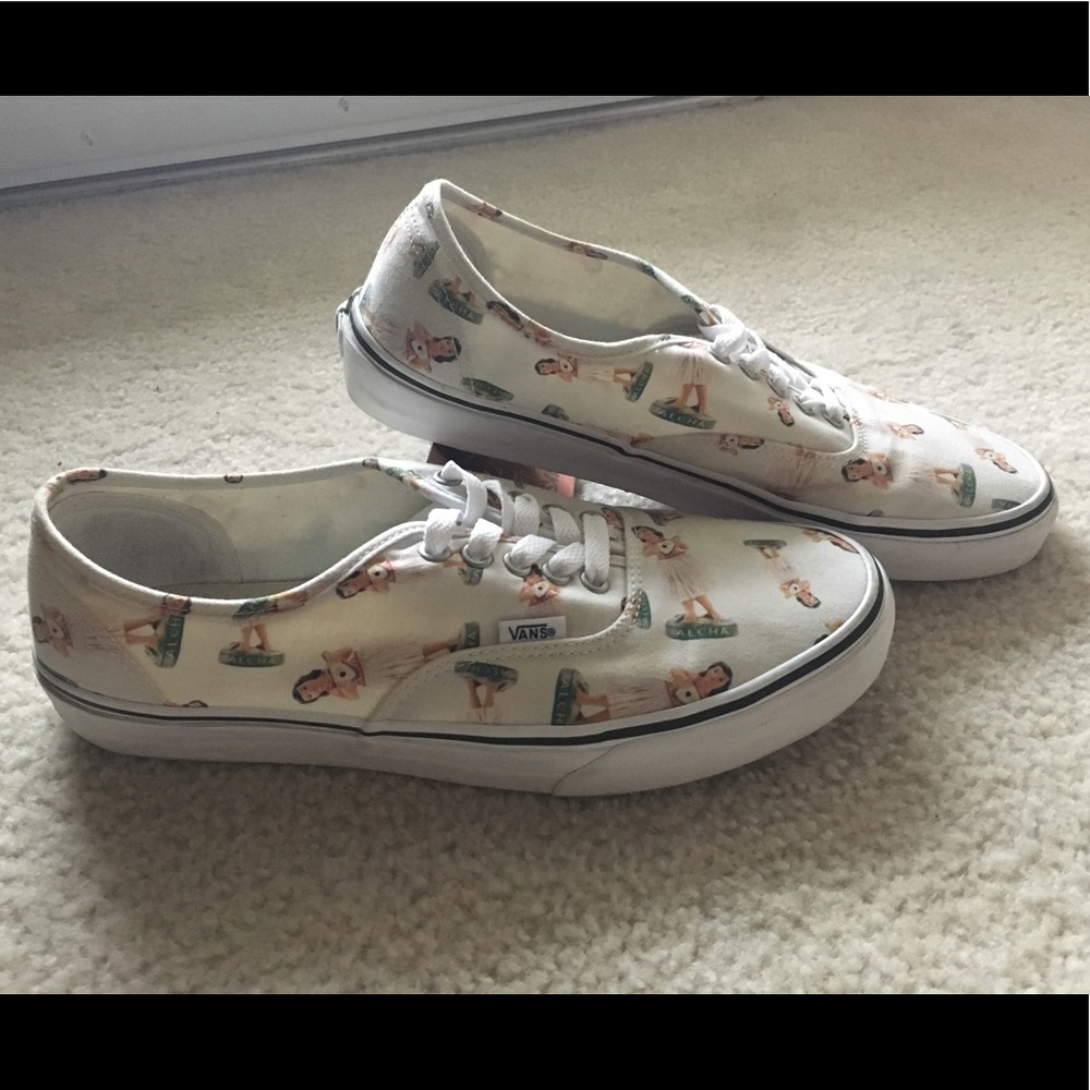 Men's Vans low top aloha sneakers