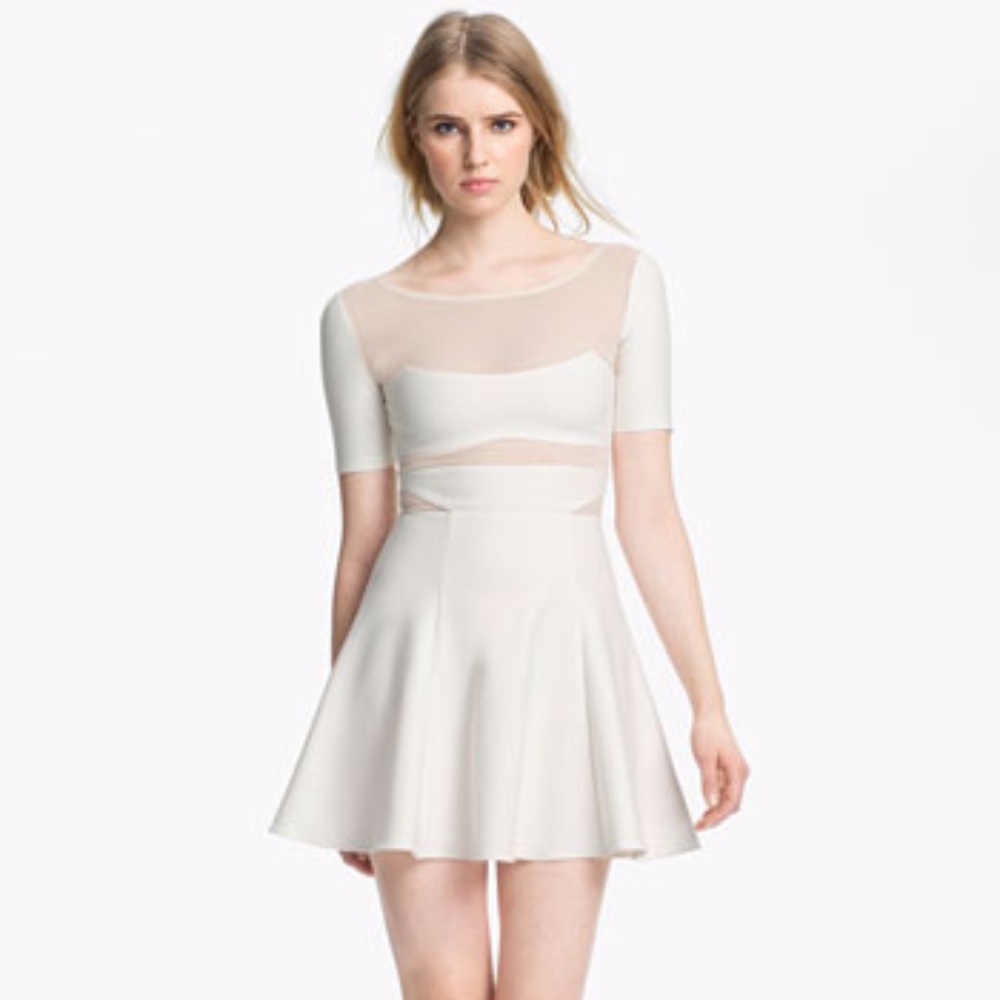 Elizabeth and James white short sleeve mini dress