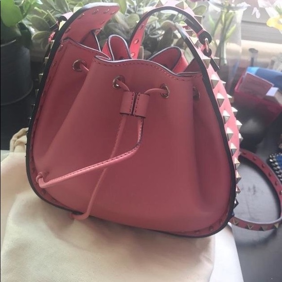 Valentino bucket bag - Picture 2 of 5