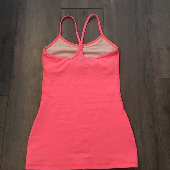 Lululemon tank size 2 - Picture 2 of 3