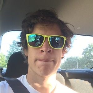 Meet your Posher, Peter