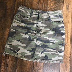 LF Camo Skirt