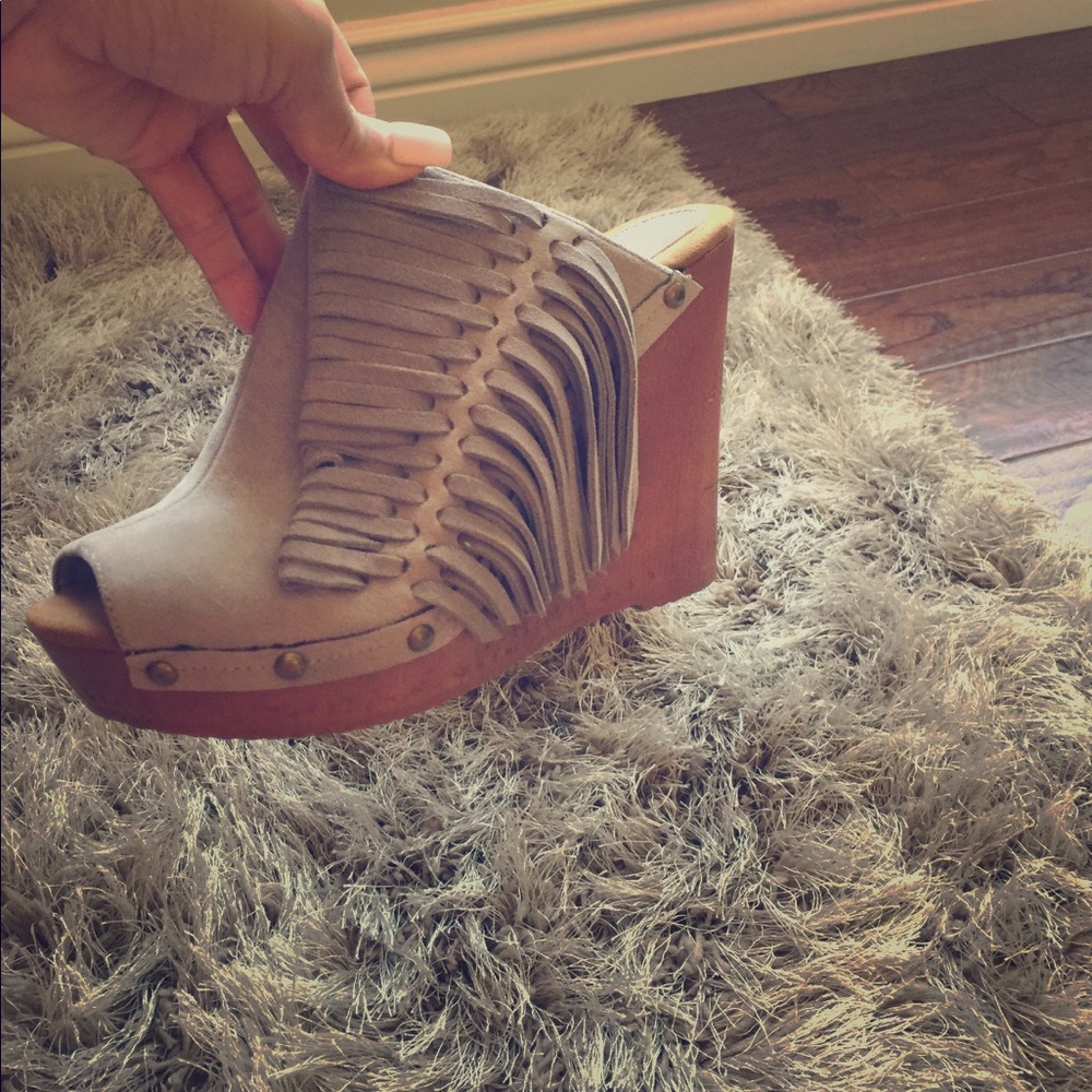 Sbicca wedged heel with fringe!! Must have!!! New!