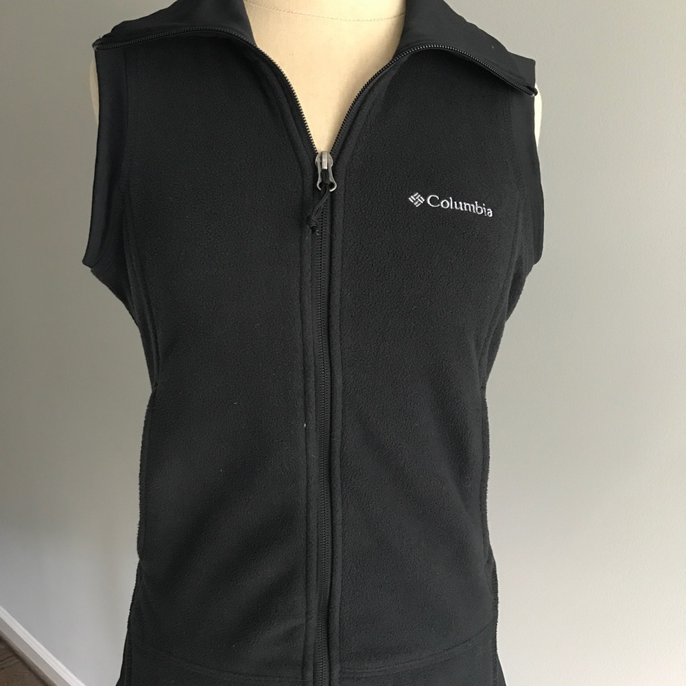 Columbia fleece vest
