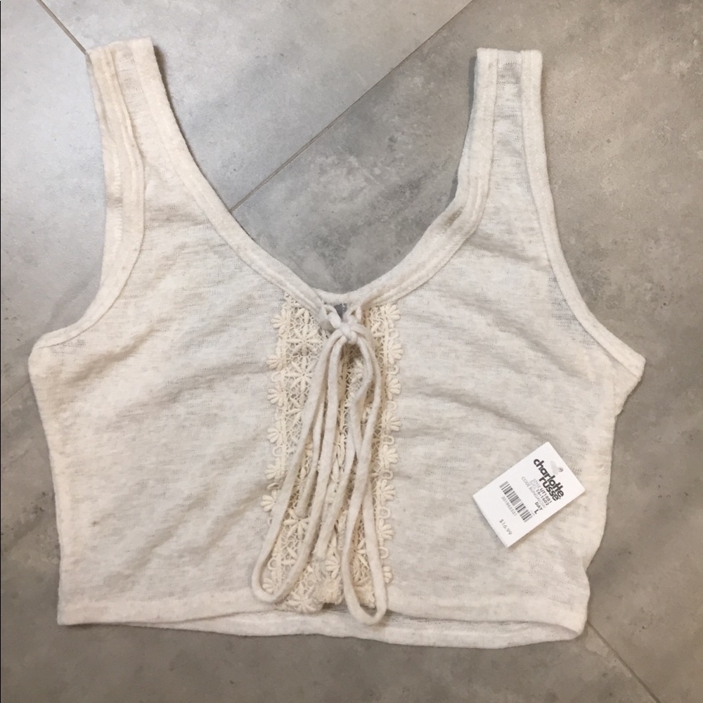 🛒 🛍 Charlotte Russe crop top