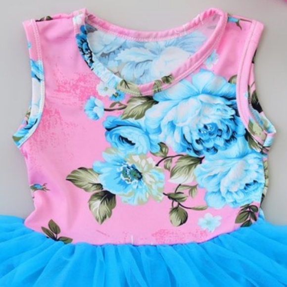 BRAND NEW!! HOLIDAY TODDLER TUTU DRESS. - Picture 2 of 3