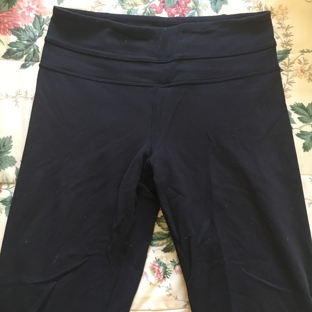 lululemon black yoga pants