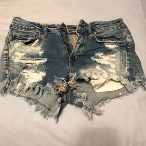 NWOT American Eagle Ripped Denim Shorts