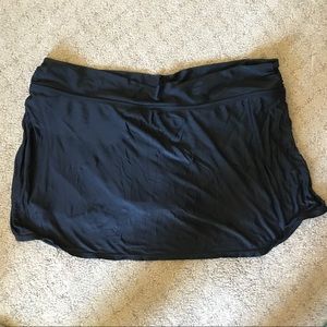 Flattering swim skirt!! 🌹🌹