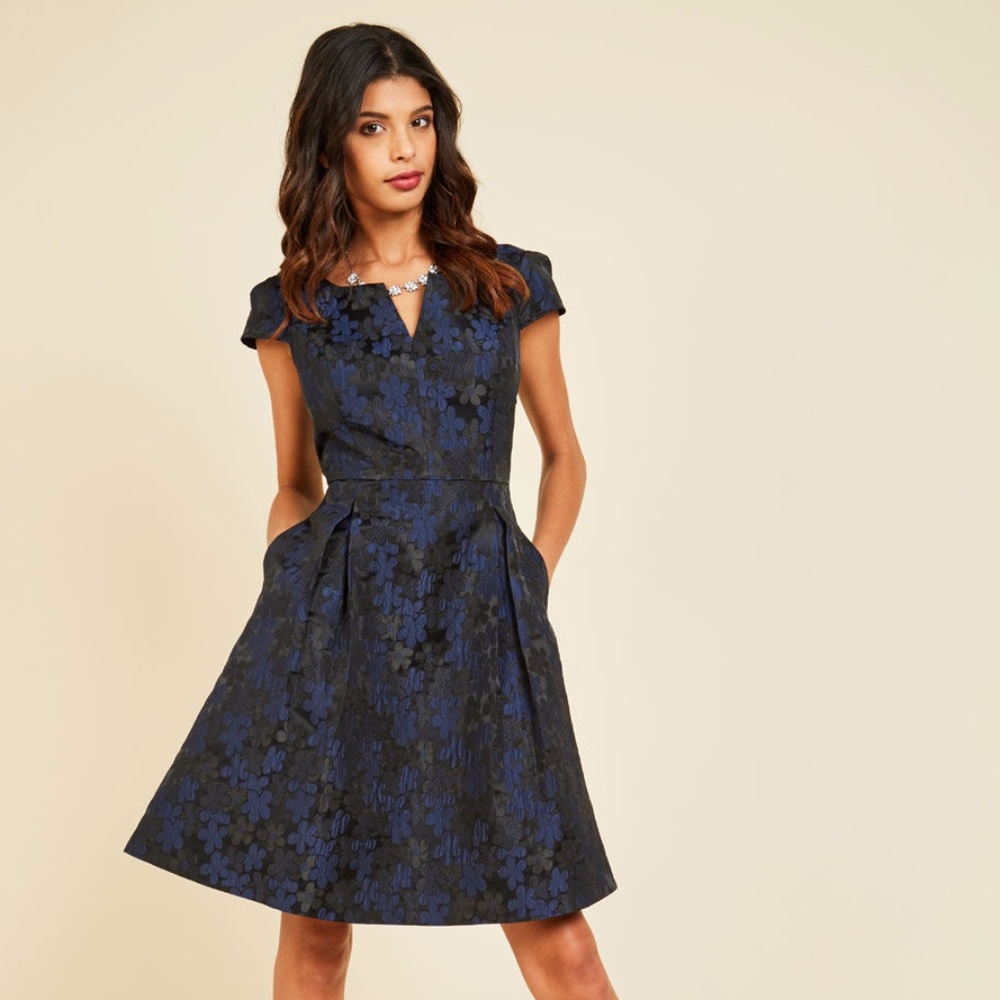 Belle Beginnings A-Line Dress Daisies