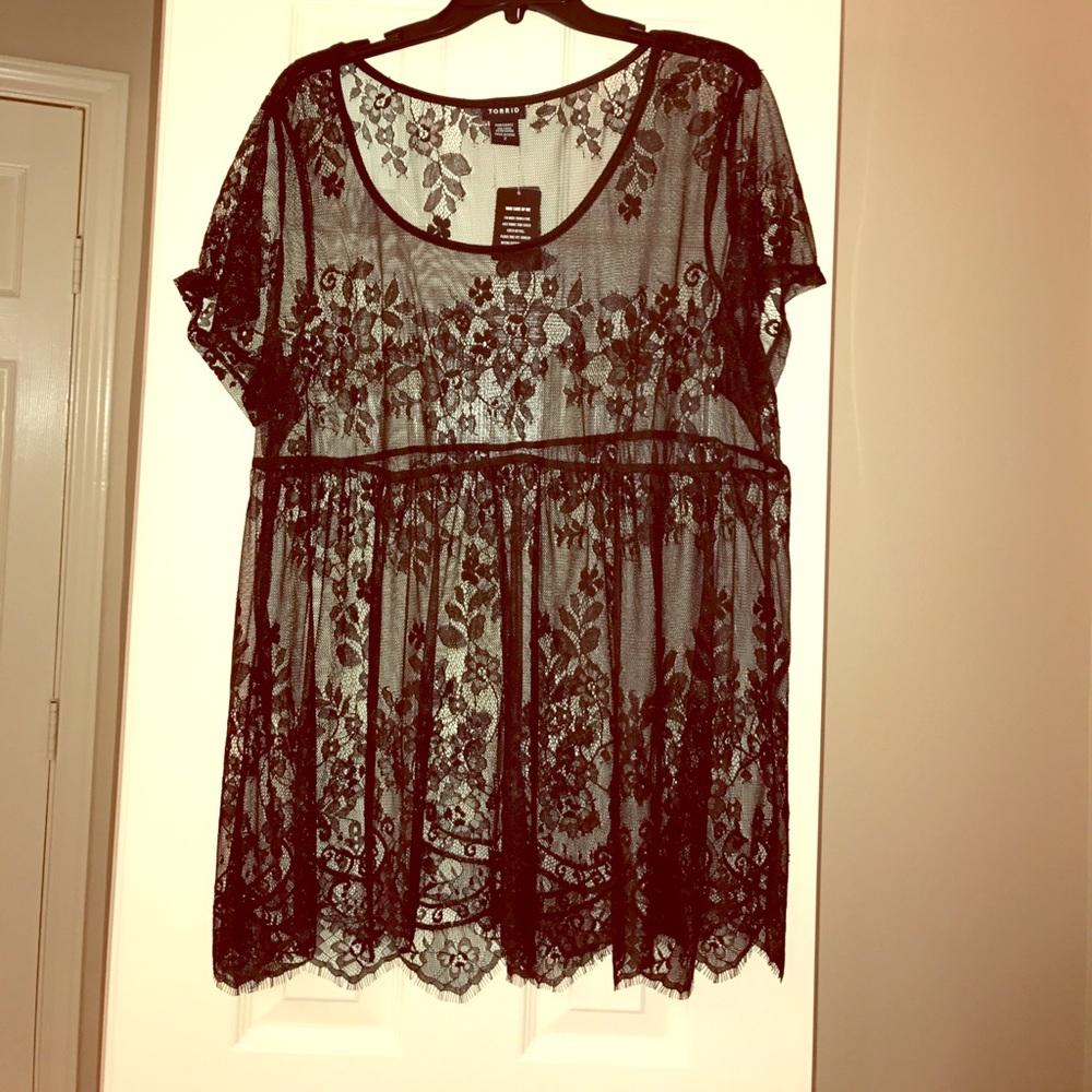 Sheet, see through lace shirt