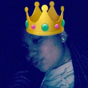 Meet your Posher, Joyce