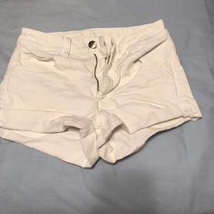 NWOT American Eagle White Denim Shorts