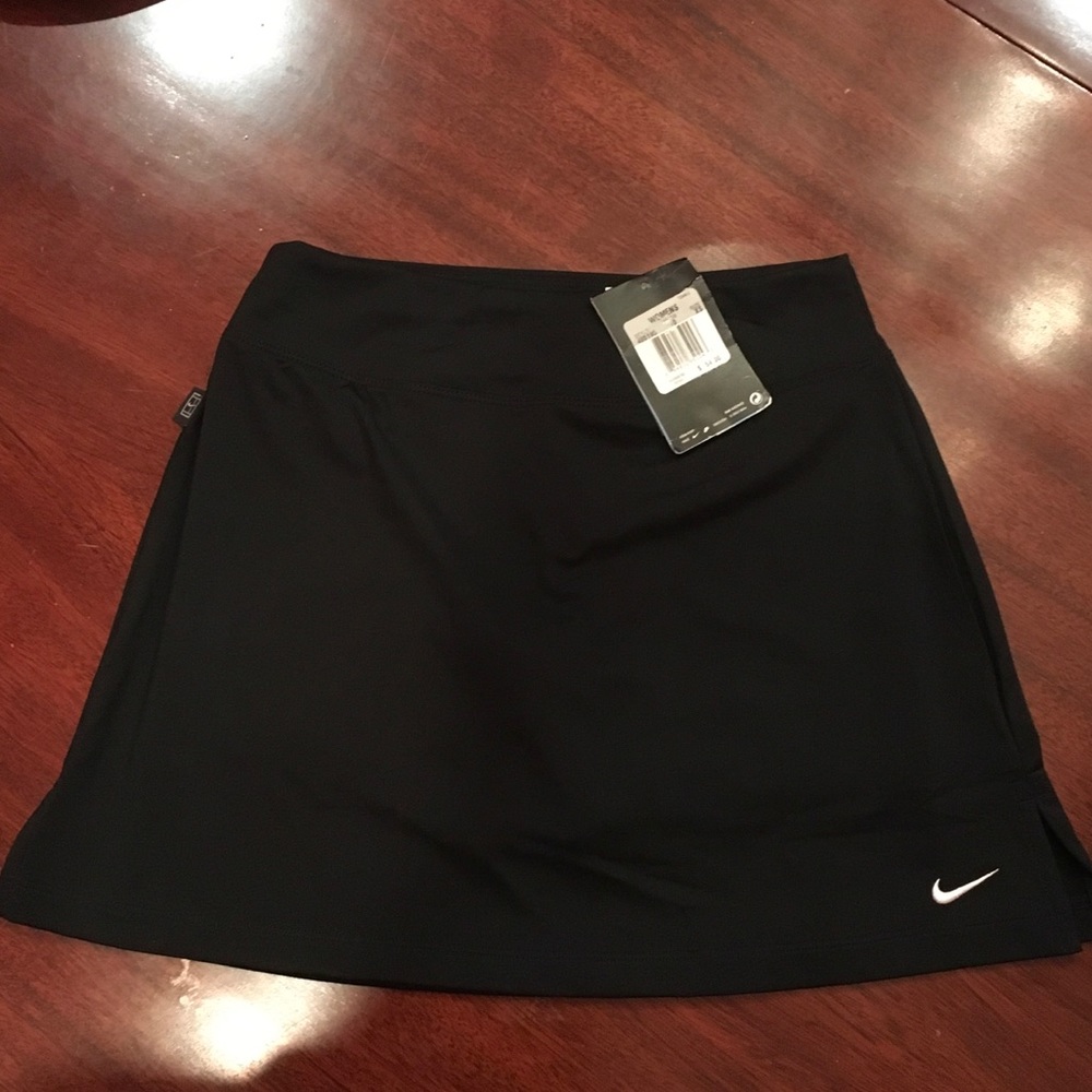 Woman's Nike Tennis Skirt