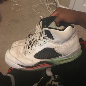 Air Jordan retro 5's