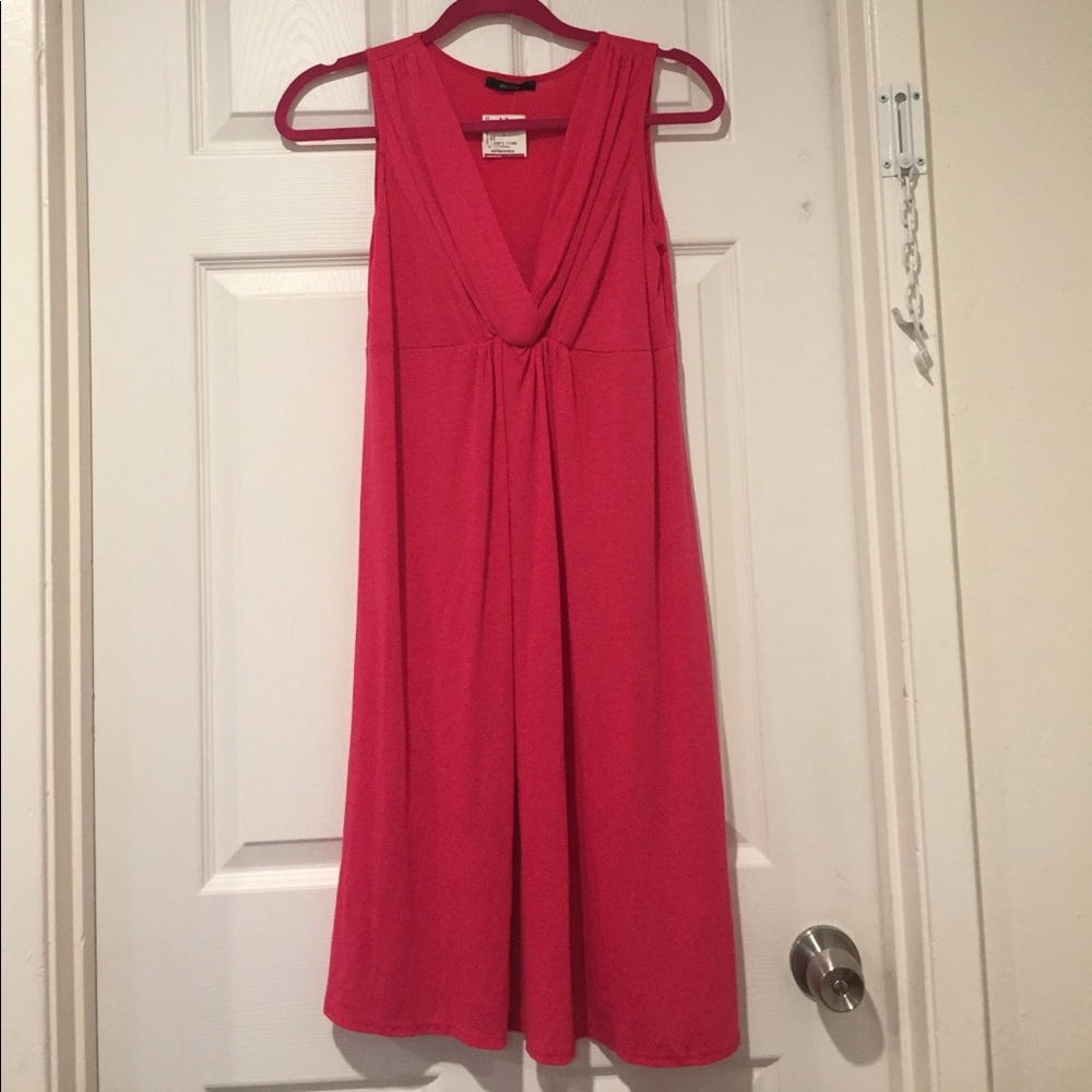 Hot pink summer dress. Size S. No trades. 🆕WT.