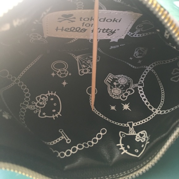 🌟🎈SOLD🎈🌟Tokidoki Sanrio Hello Kitty 💎 - Picture 4 of 8