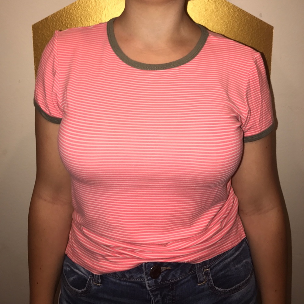 ✨AMERICAN EAGLE STRIPED CROP TOP✨