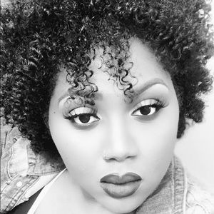 Meet your Posher, Shaniece