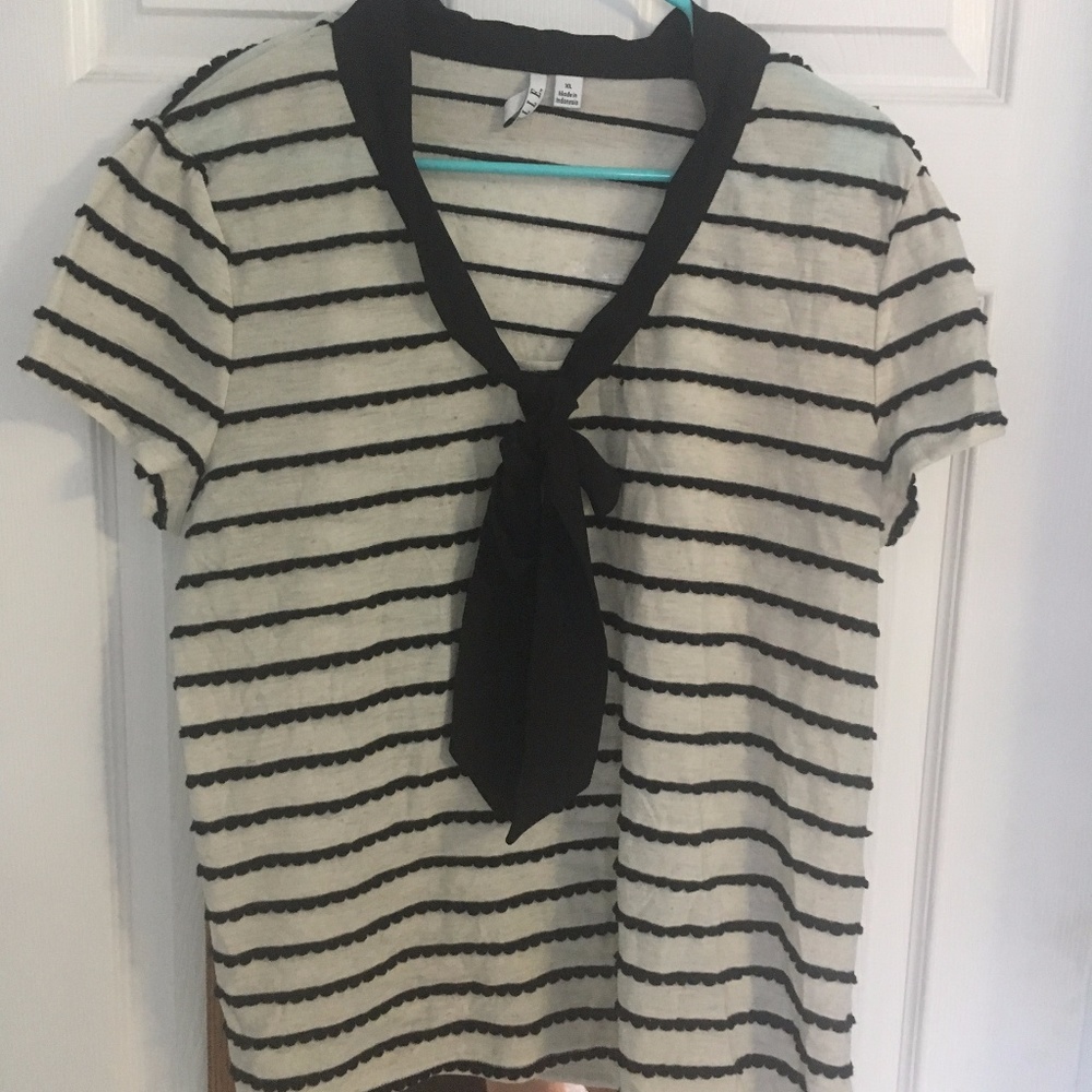 Elle Black and White Striped Shirt with Tie Neck