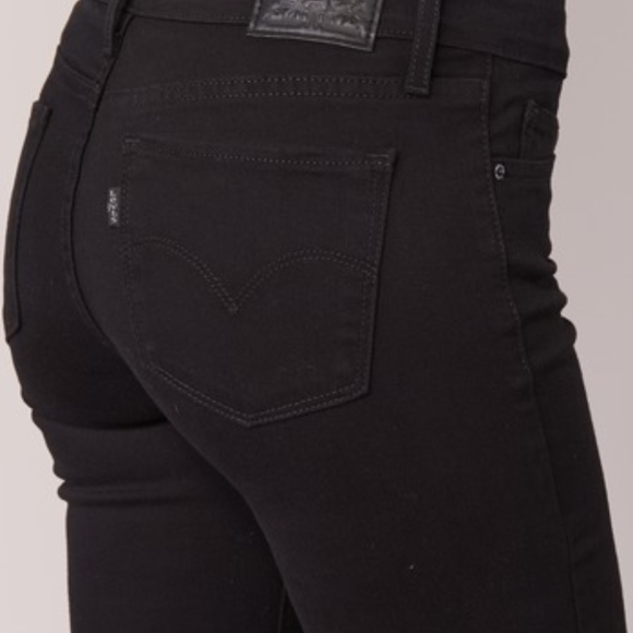 SOLD - Picture 5 of 7