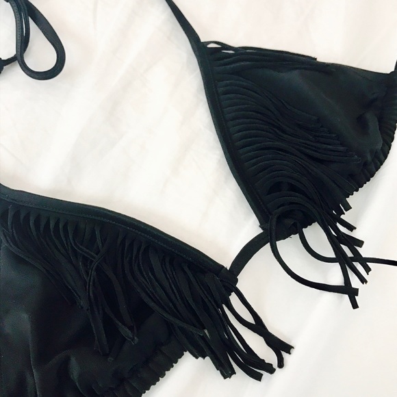 H&M Fringe Bikini Top - Picture 1 of 2