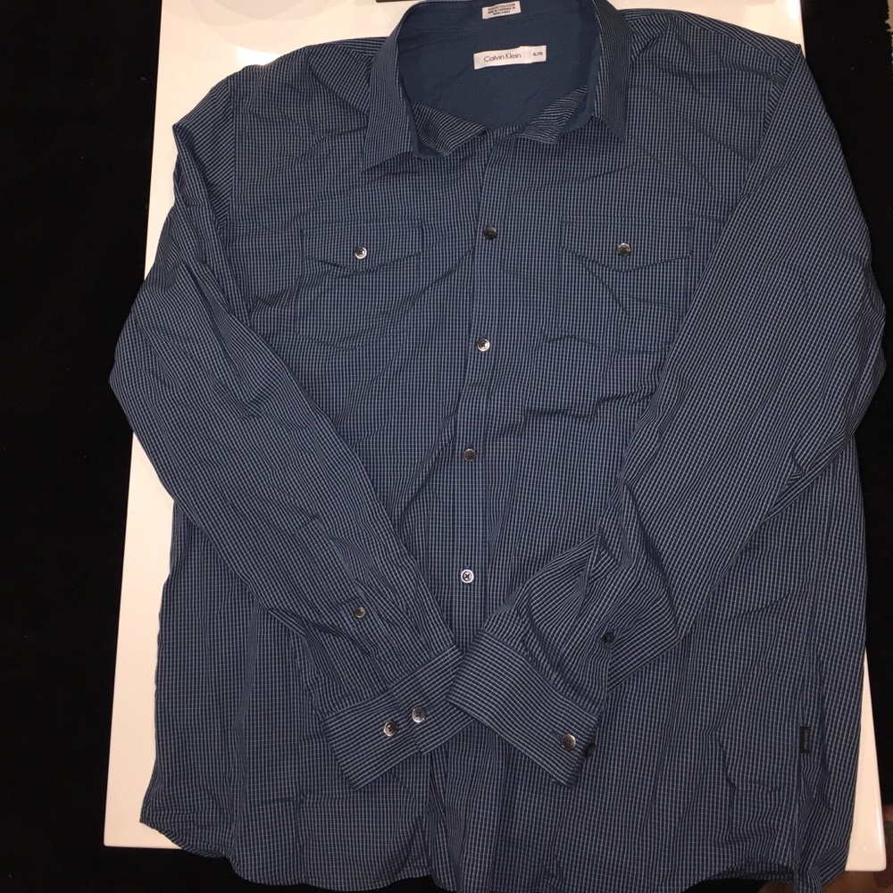 Calvin Klein: Blue Plaid Long Sleeve Button-Down