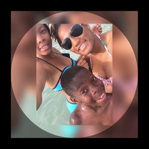 Meet your Posher, Cosette