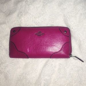 hot pink coach wallet