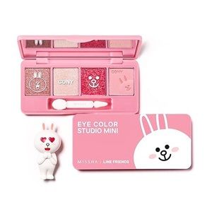 Cute eyeshadow palette