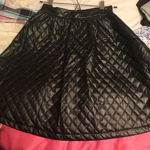 Faux leather pleaded skirt