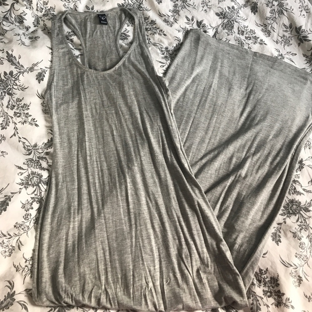 Windsor Size Small Gray Maxi Dress