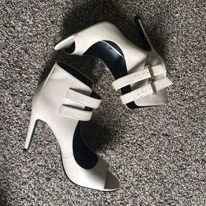 Rock and Republic Brinkley Heels