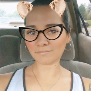 Meet your Posher, Carmen