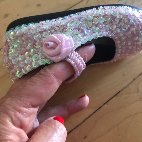 Super cute, sparkly baby flats - Picture 3 of 4
