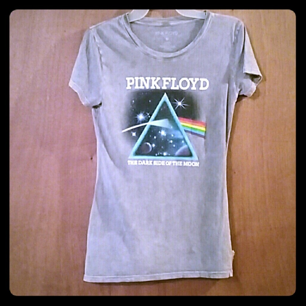 Pink  Floyd graphic tee