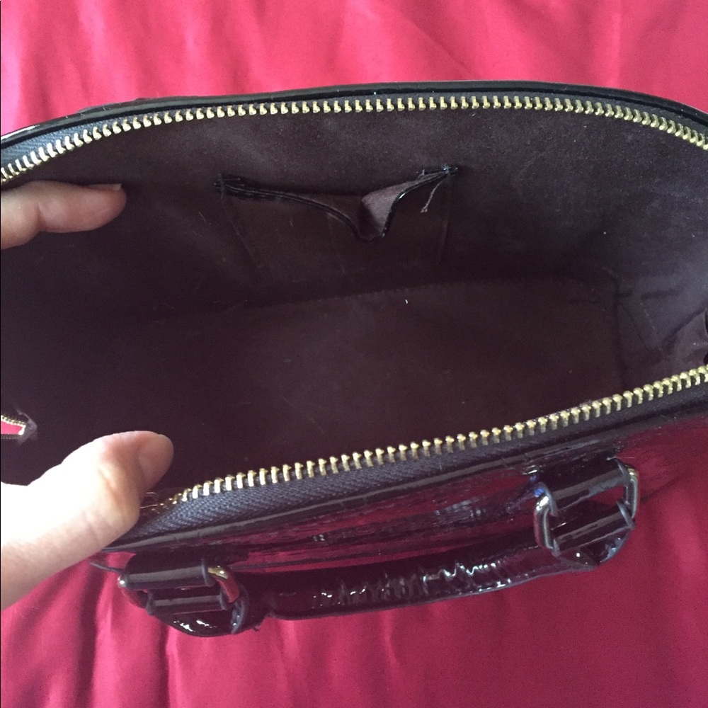 cute black bag - Picture 2 of 5