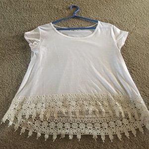 White top from the brand Rewind!