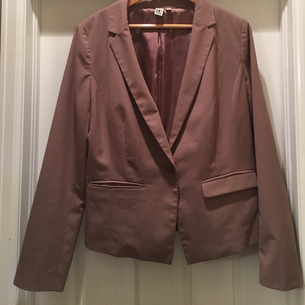 14th & Union deep blush blazer