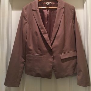 14th & Union deep blush blazer