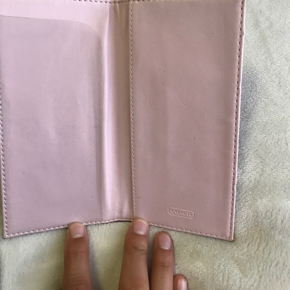 Coach wallet - Picture 2 of 2