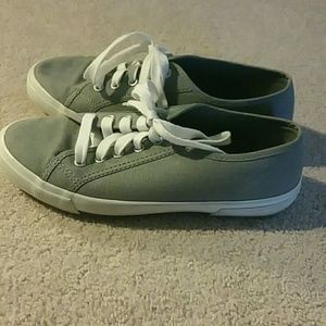 Old Navy Sneakers, Women's Size 7