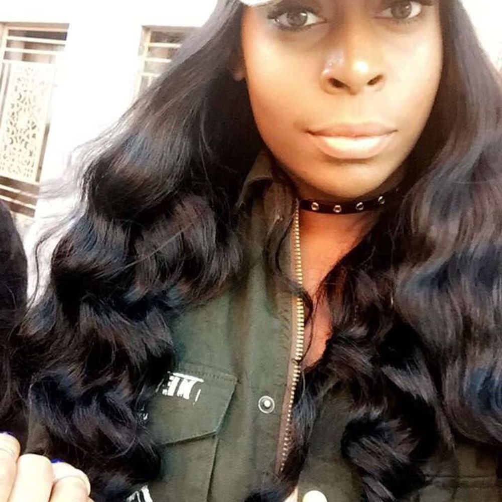 Meet your Posher, Kelli