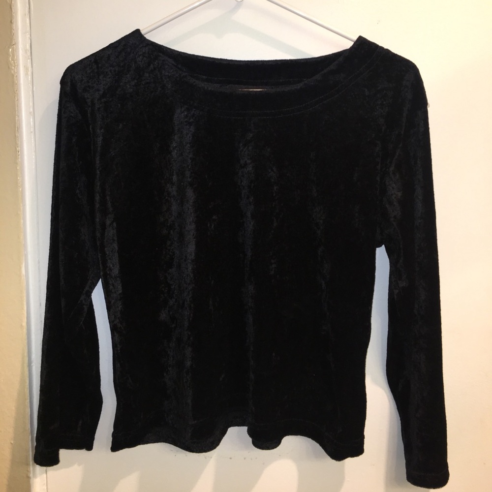 Black velvet top