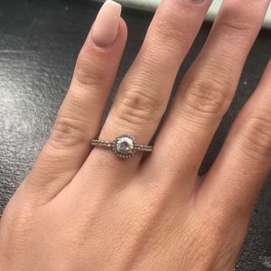 Pandora Ring