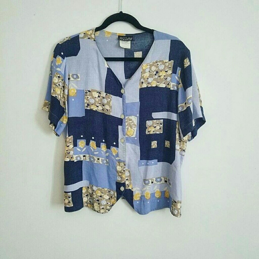 Vintage Jigsaw Blouse 🌹