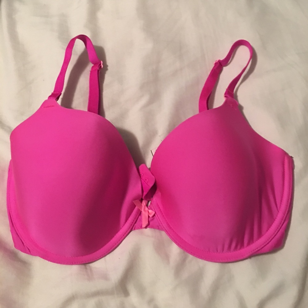 ✨*SOLD*✨Victoria Secret Demi Bra