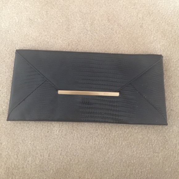 BCBG clutch - Picture 1 of 2