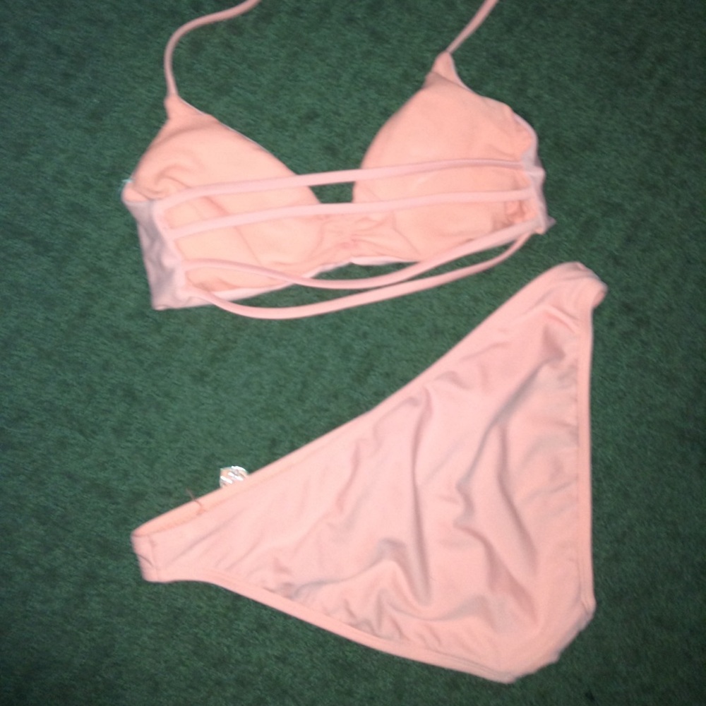 Bathing suit - Picture 2 of 2